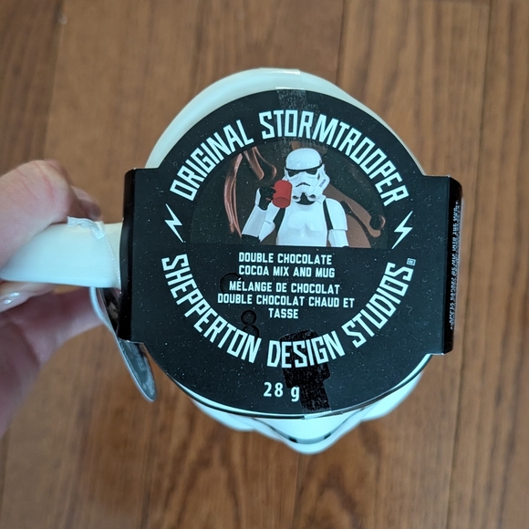 Star Wars Original Stormtrooper Helmet Ceramic Mug w Double Chocolate Cocao Mix - Picture 2 of 5